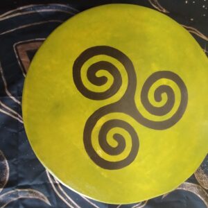 Ocean Drum met natuurlijk vel "Triskelion"  30 cm